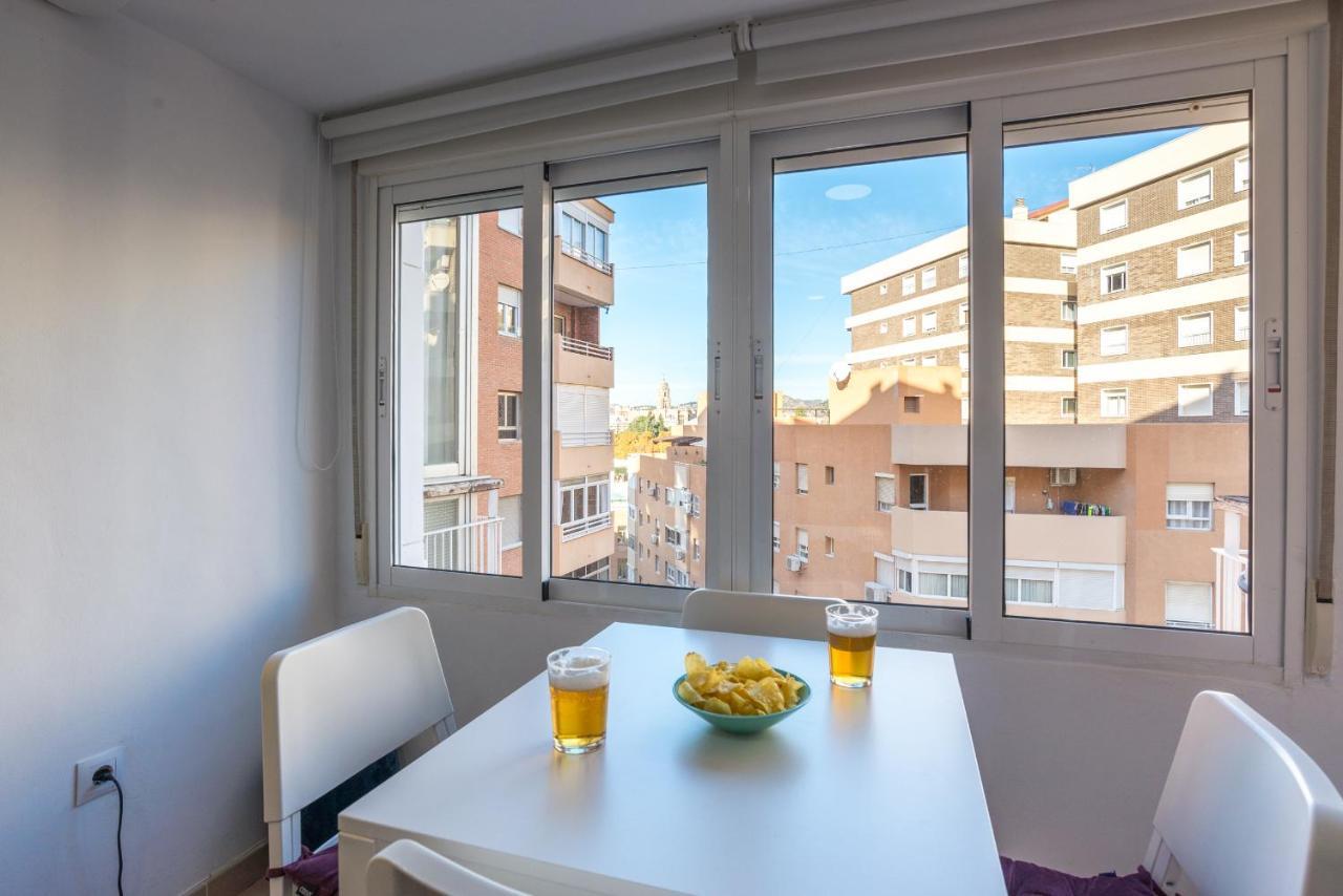 Mp7 Renovated Apartment Right On The Beach 700 Meters Away From Old Town Malaga Exterior photo
